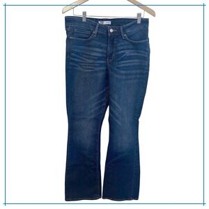 Signature by Levi Strauss Totally Shaping Bootcut Jeans Medium Wash W31 L32 12M